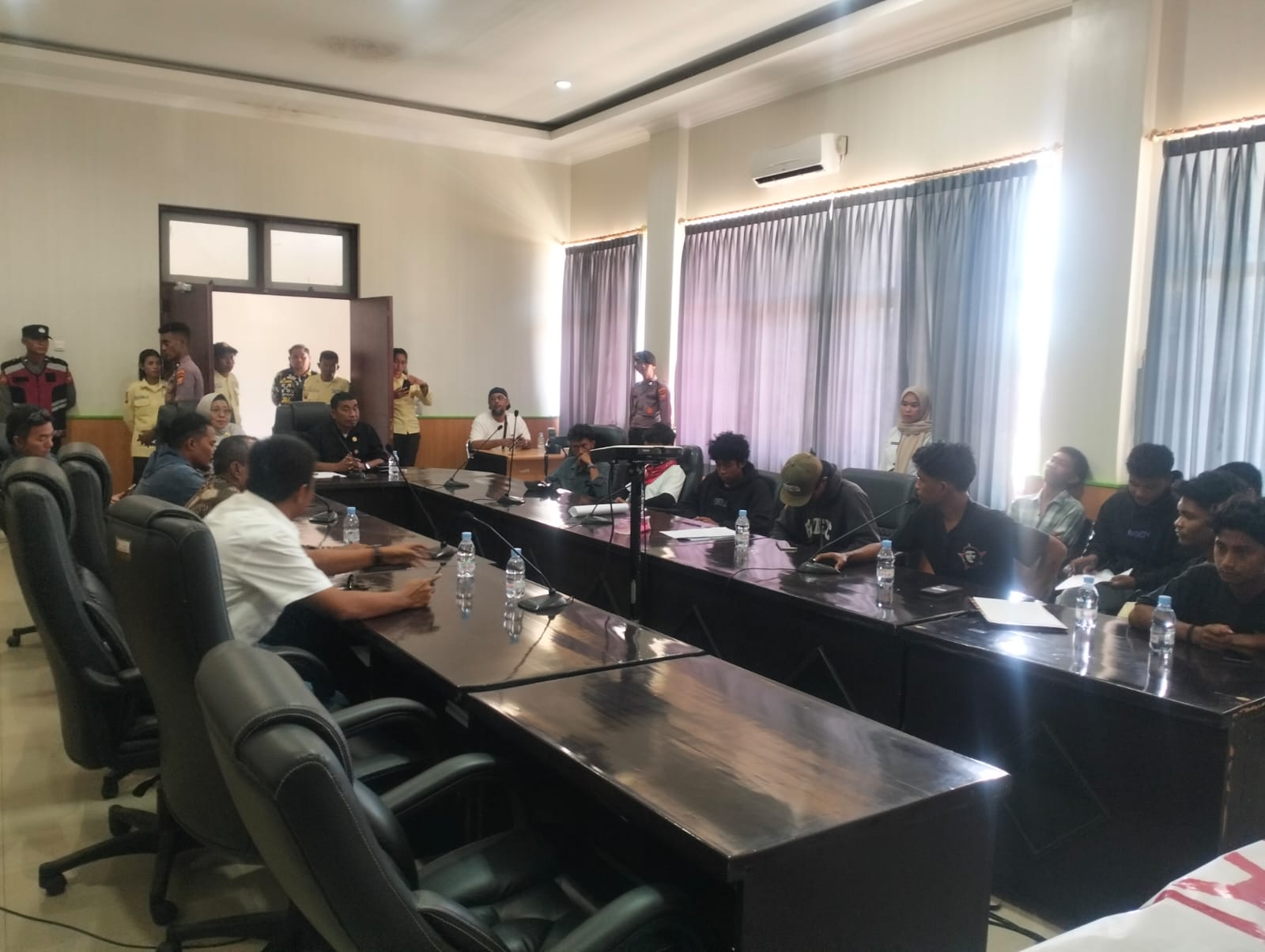 DPRD Halsel Pilih Jalur Cepat Tuntaskan Sengketa Lahan Kawasi-Soligi